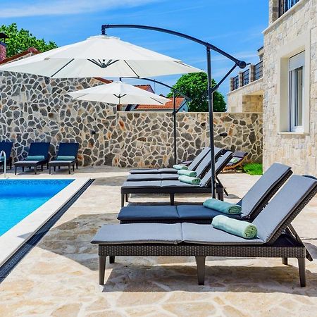Luxury Stone Villa With Pool - Brisevo Luaran gambar